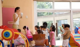 幼儿园园长爆料吃瓜,揭秘幼儿园内幕，吃瓜群众惊呼不已！